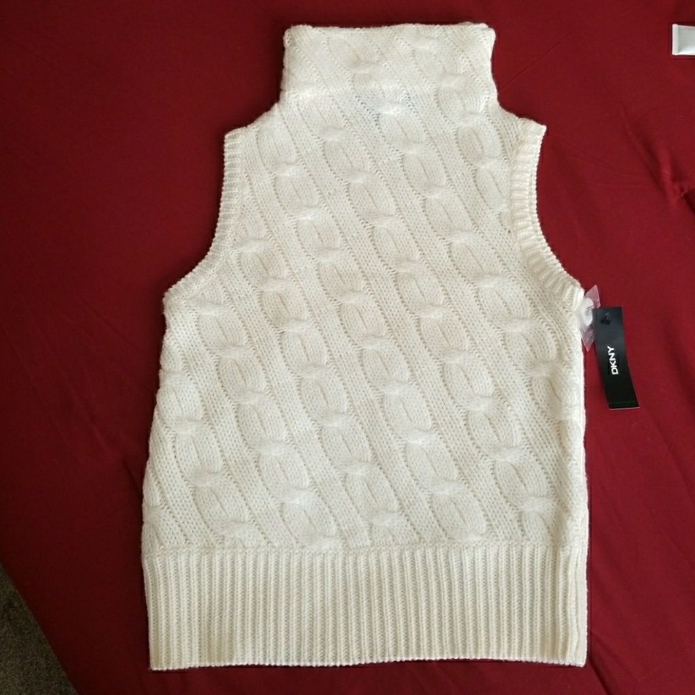 DKNY Sleeveless Turtleneck Sweater Cable Knit