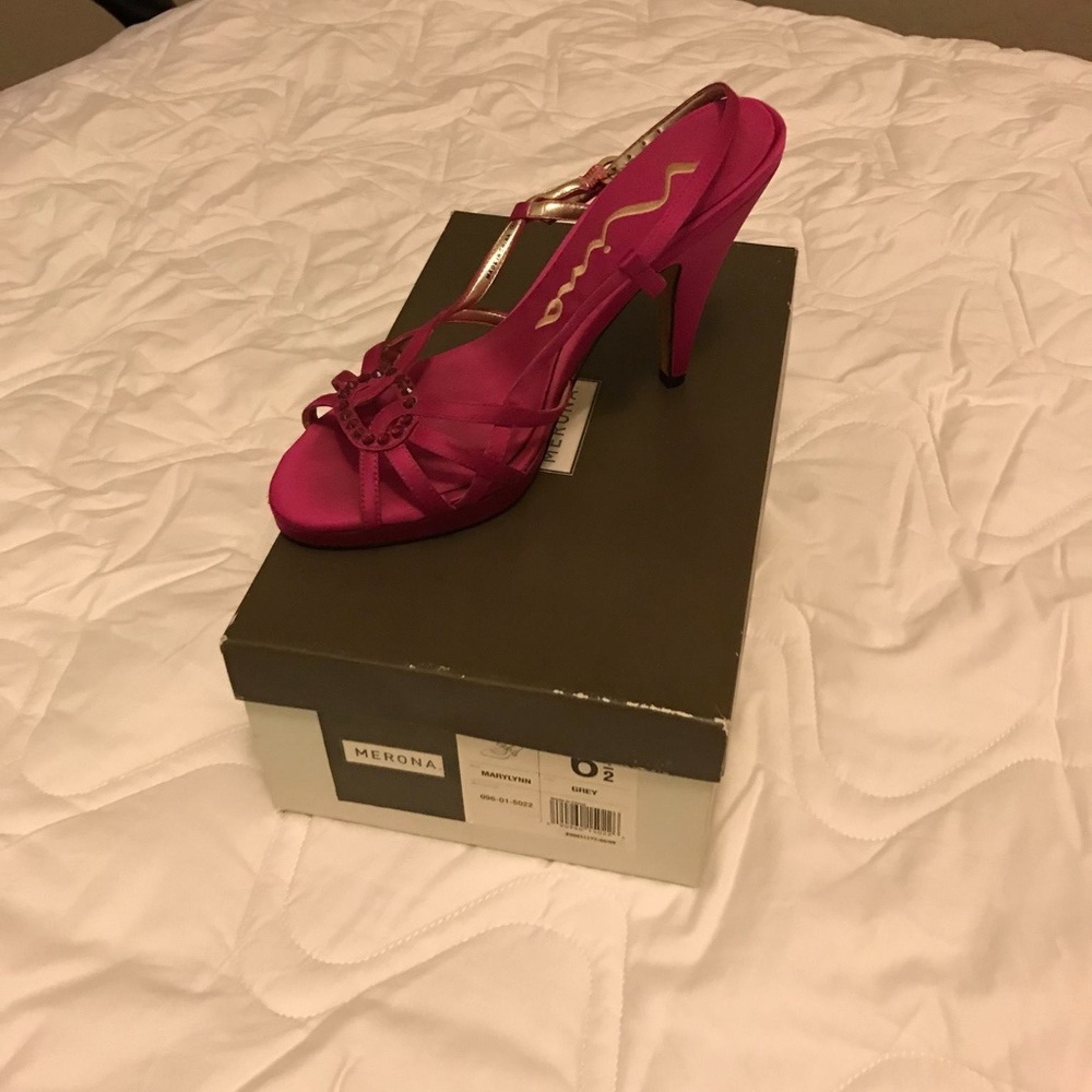 Boots/shoes - Picture 4 of 6