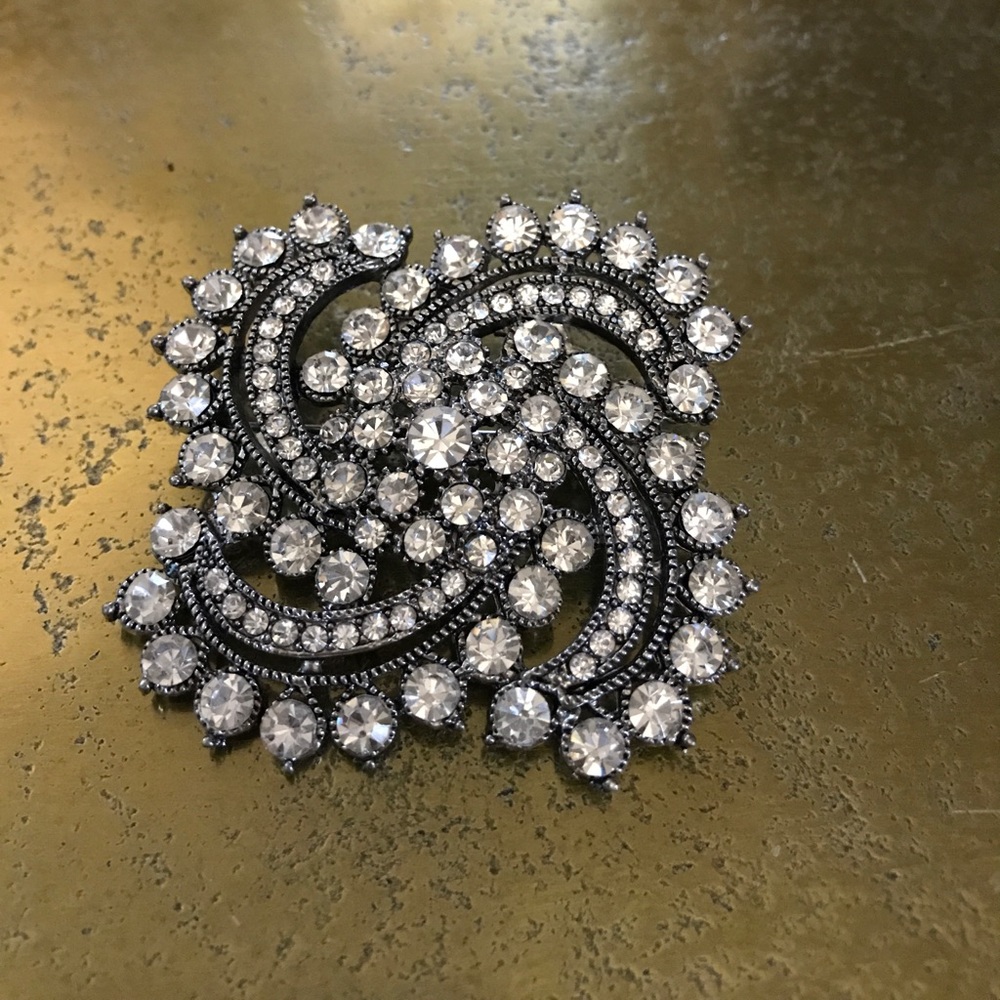 Brooch 2” diameter