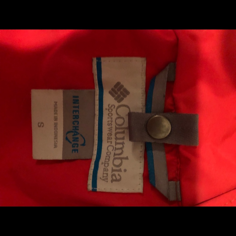 Columbia - Picture 2 of 2