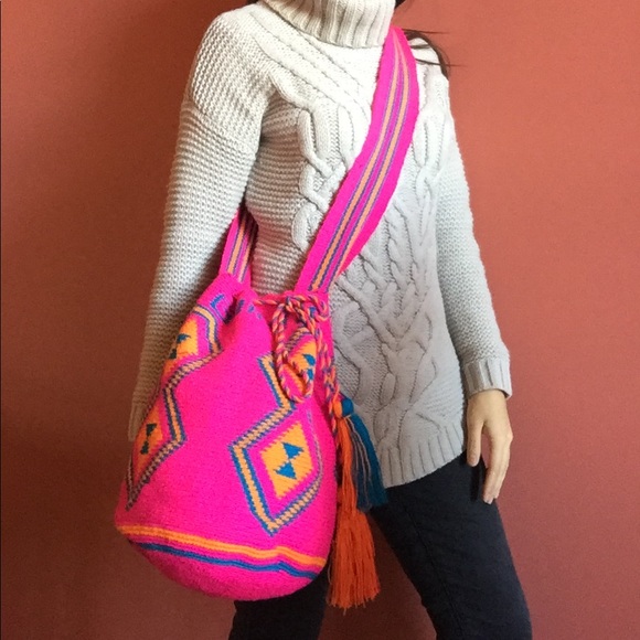 Wayuu Tribe Handbags - Handmade Colombian Wayuu Mochila bag