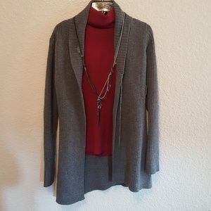 Take out turtle neck sweater