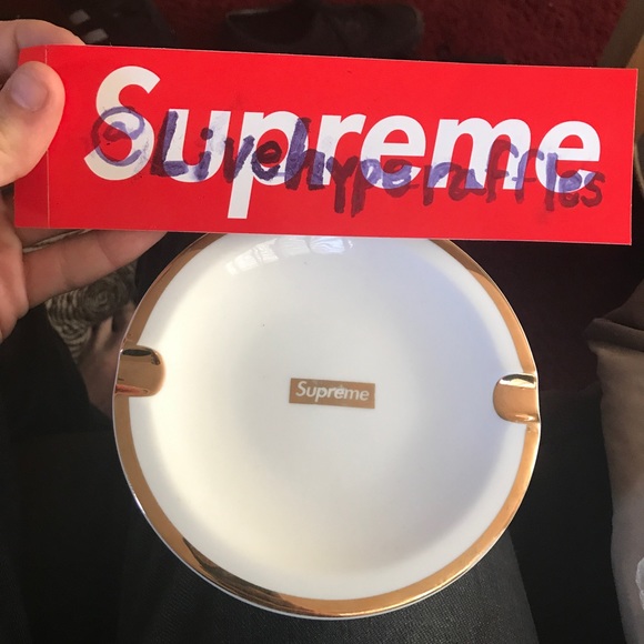 Supreme gold/white ash tray BLACK FRIDAY SALE - Picture 1 of 3