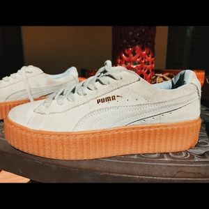 Fenty Rihanna Pumas