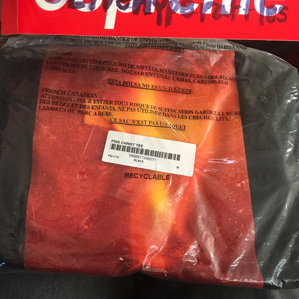 Supreme Piss Christ T BLACK FRIDAY SALE