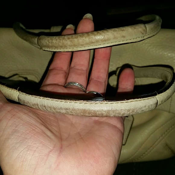 Authentic Vintage Coach Handbag! - Picture 5 of 7