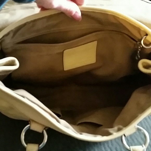 Authentic Vintage Coach Handbag! - Picture 6 of 7