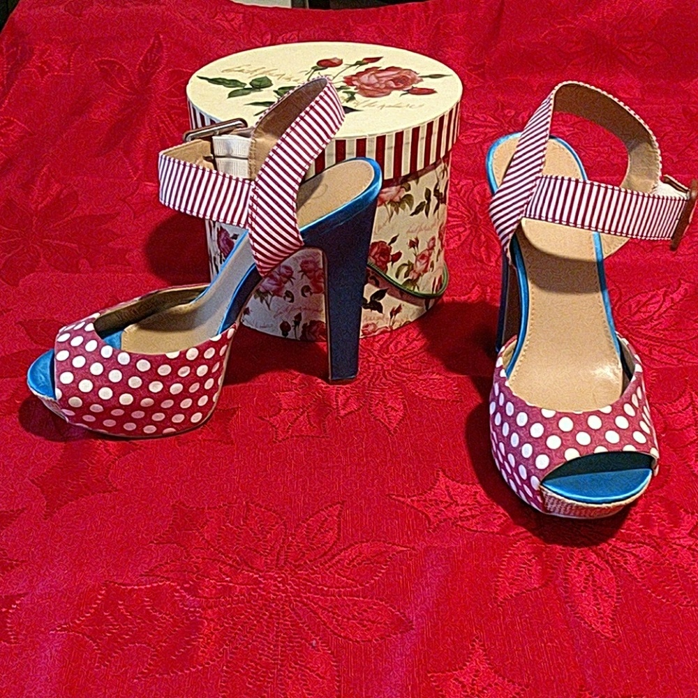 Mia 2 heels