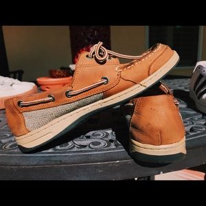 Boat shoes