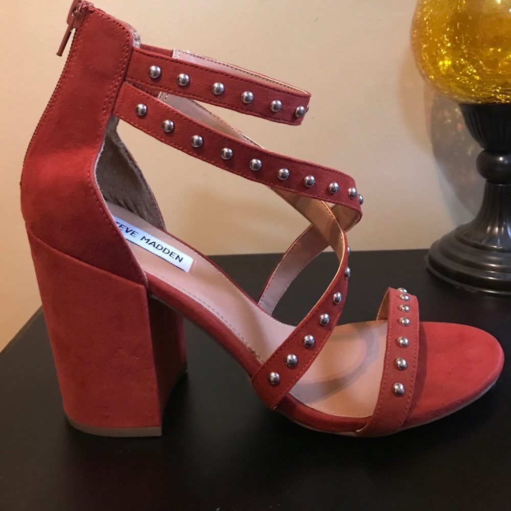 Brand New! Steve Madden Studded Sandal Sz 10