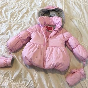 Snow jacket with mittens