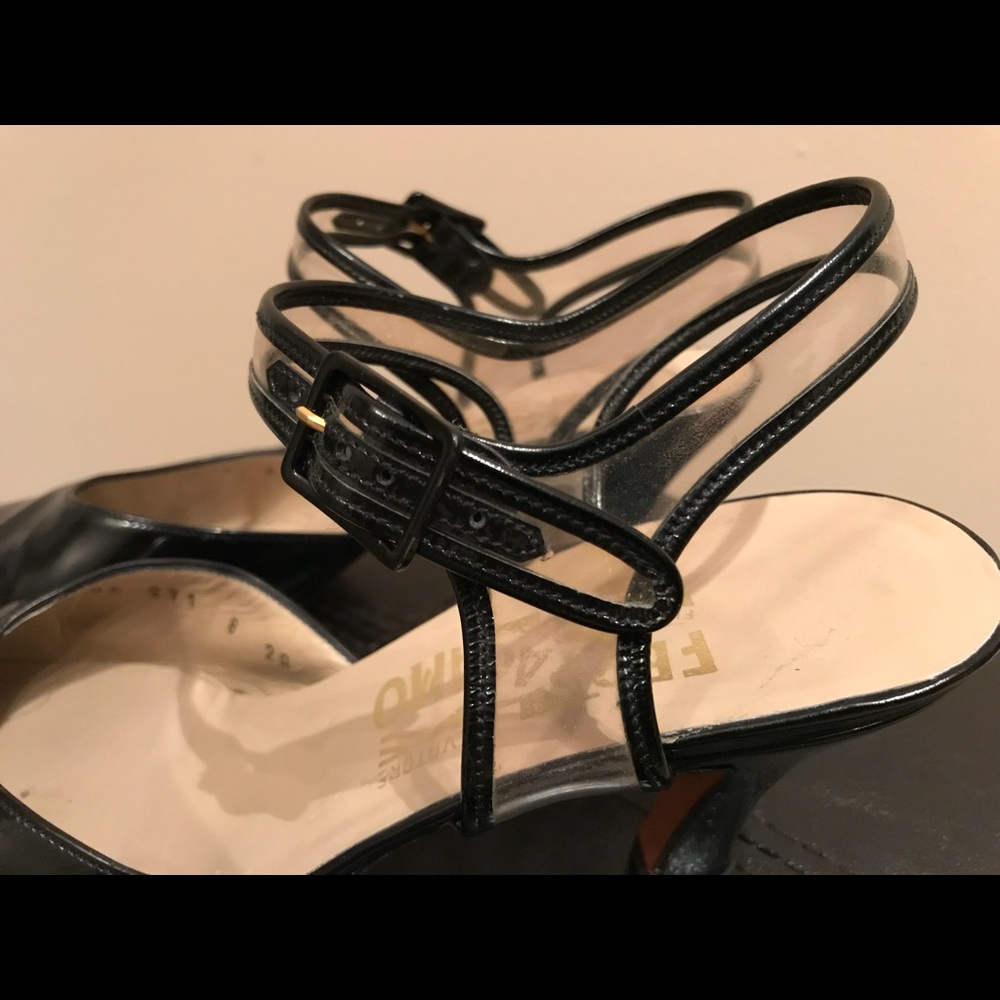 Vintage Salvatore Ferragamo Heels - Picture 4 of 7