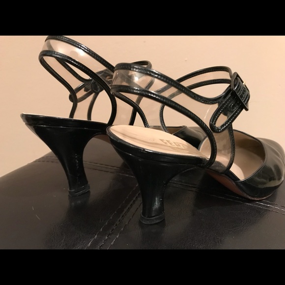 Vintage Salvatore Ferragamo Heels - Picture 3 of 7