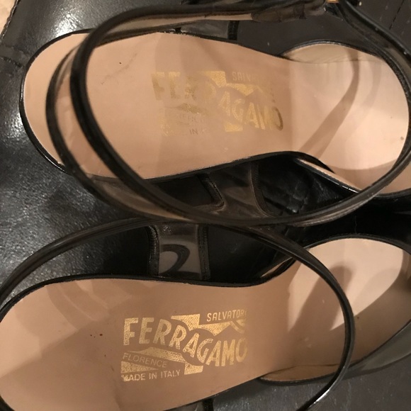 Vintage Salvatore Ferragamo Heels - Picture 5 of 7