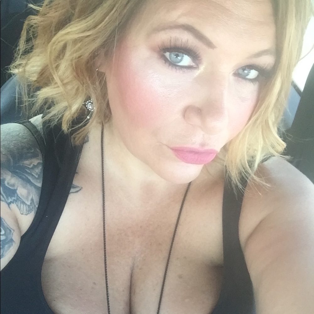 Meet your Posher, Tonya