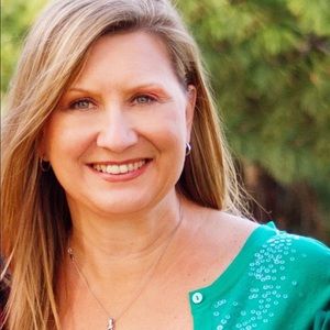 Meet your Posher, Aleta