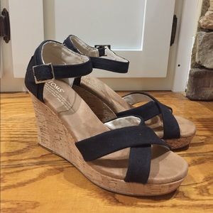 Tom's wedge Sandals