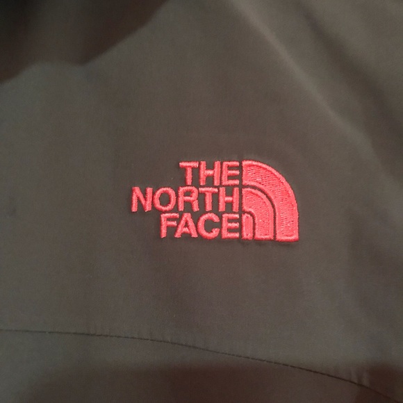 NorthFace Green Jacket - Picture 3 of 4