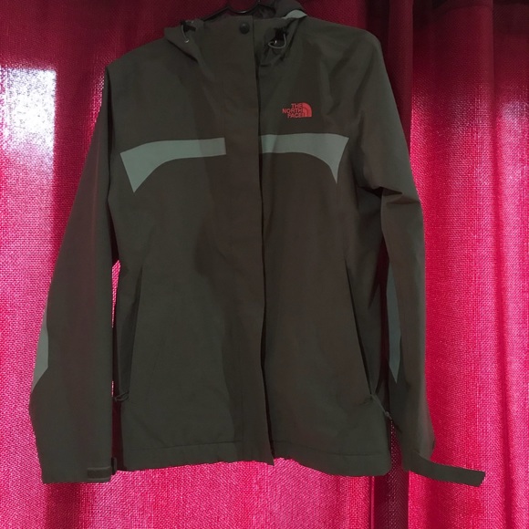 NorthFace Green Jacket - Picture 4 of 4