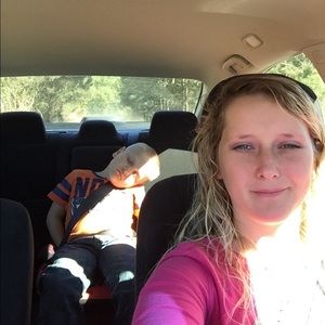 Meet your Posher, Brittney