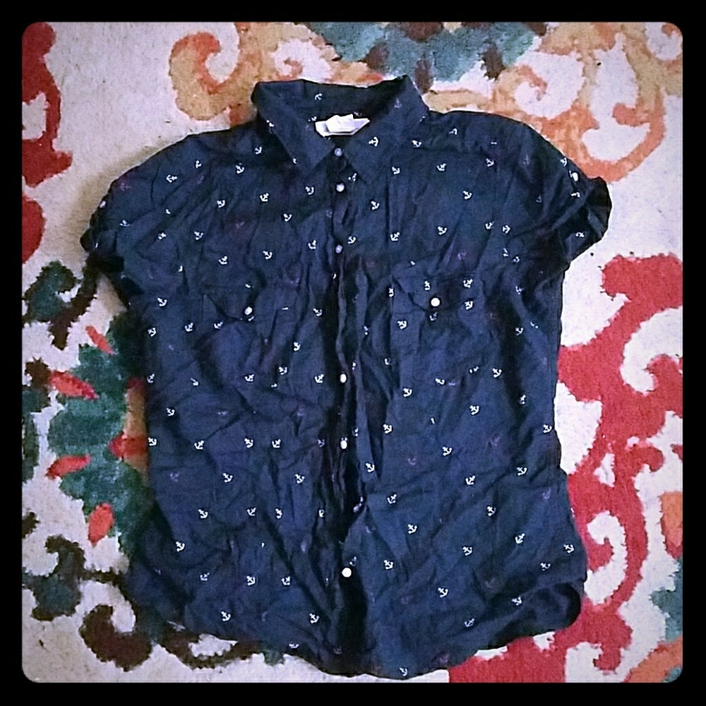 Button down shirt sleeve