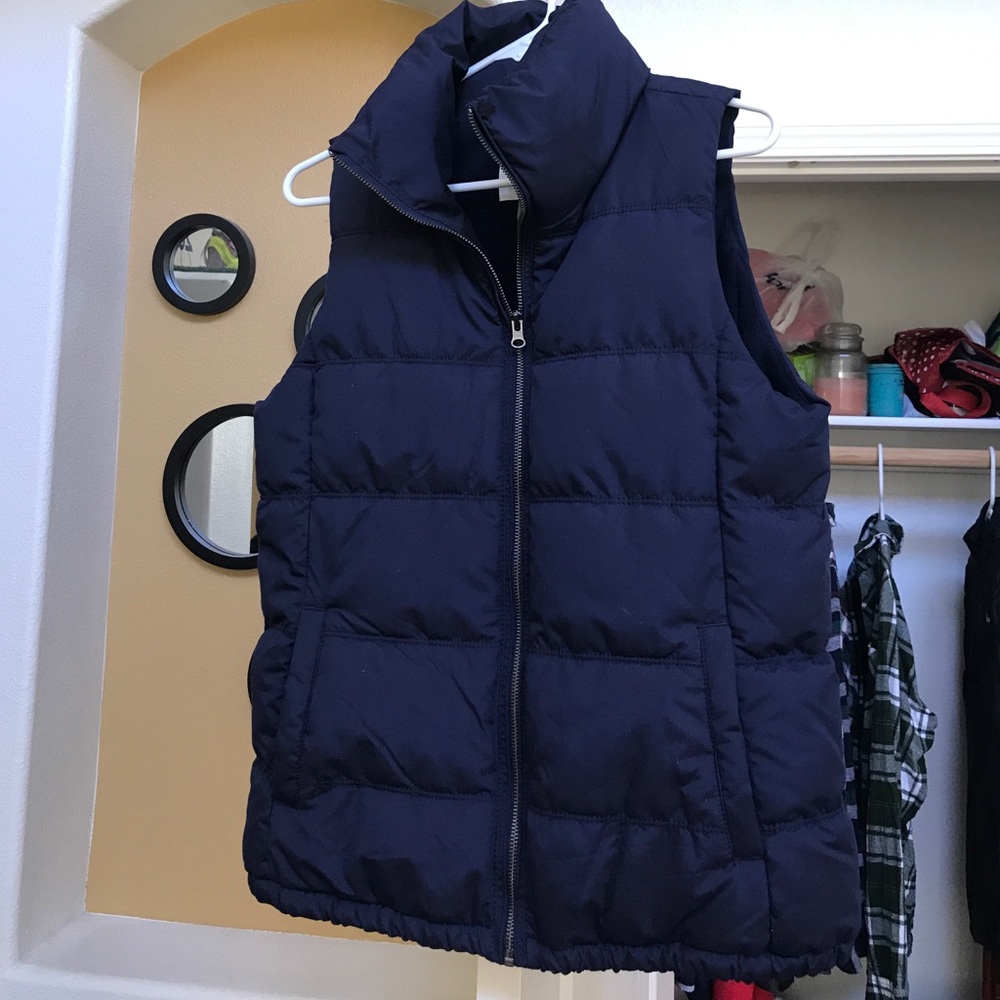 Navy Old Navy Puffy Vest