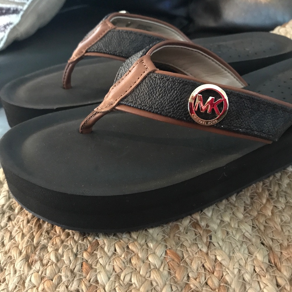 MK Brown logo flip flops size 9