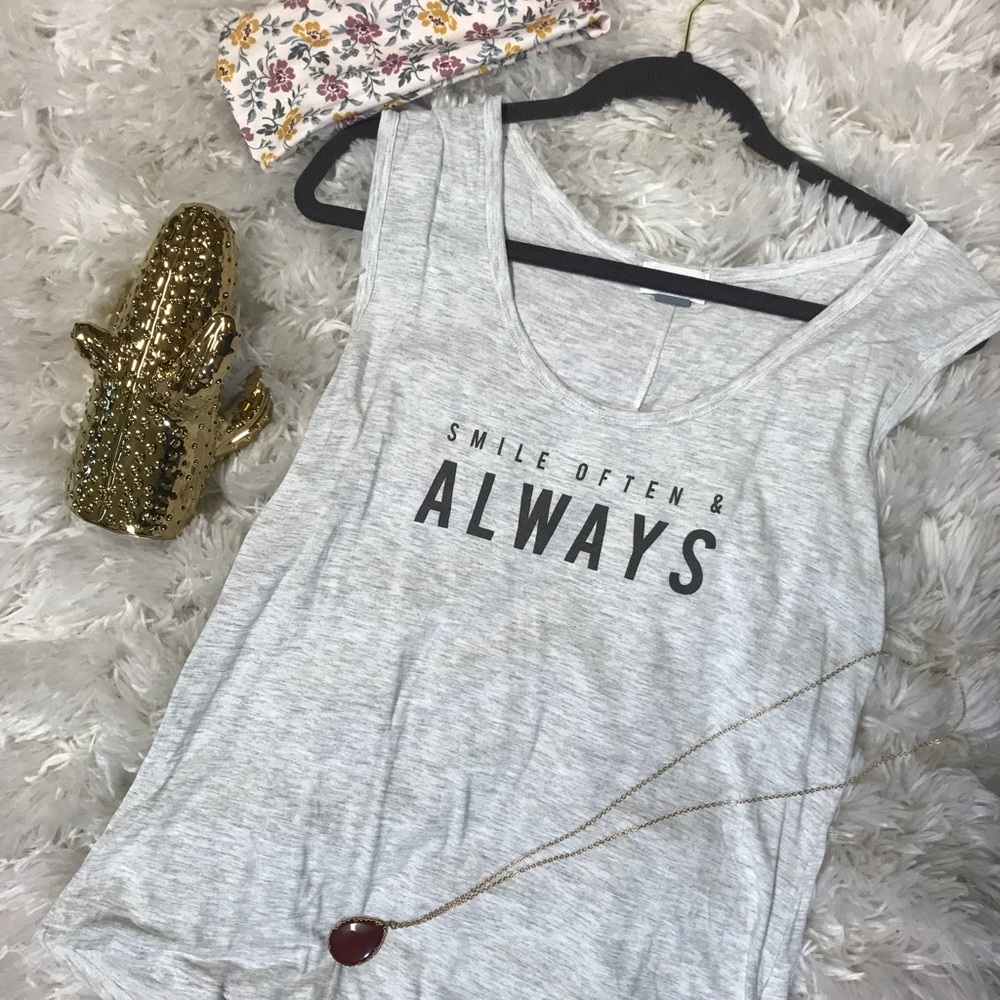 Old navy workout shirt