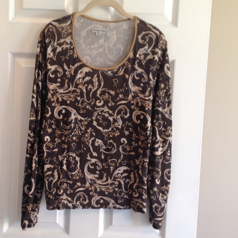 LONG SLEEVE BROWN, TAN, CHARCOAL PRINT TOP