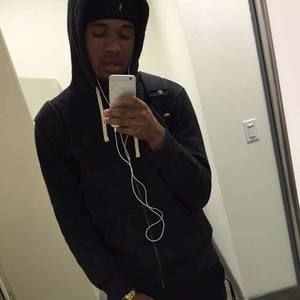 Meet your Posher, Derek