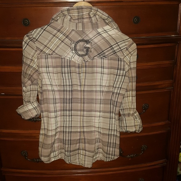 Guess button up - Picture 2 of 5