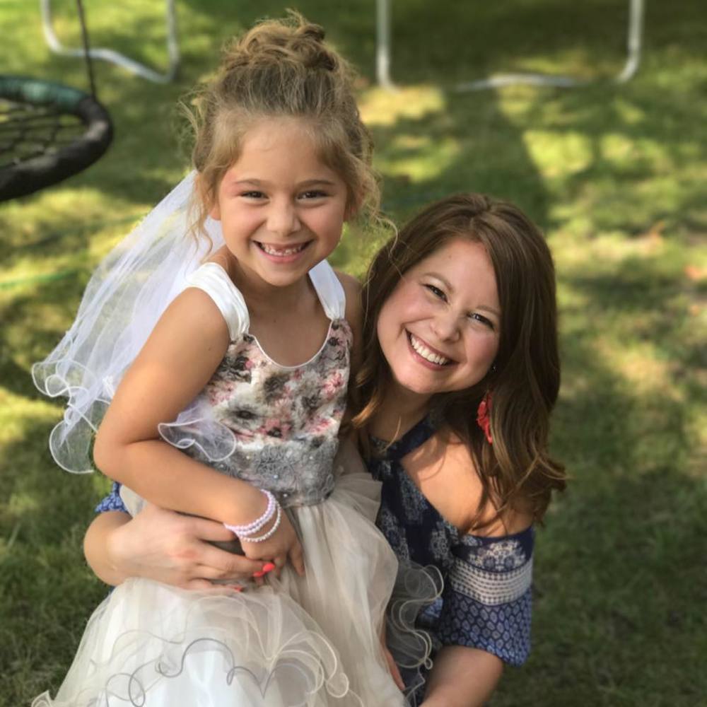 Meet your Posher, Aly