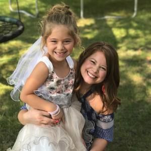 Meet your Posher, Aly