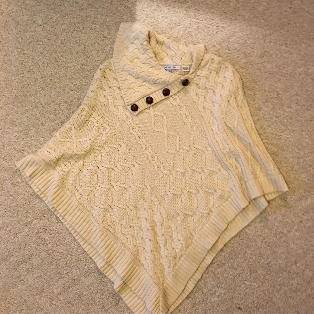 Cream button poncho