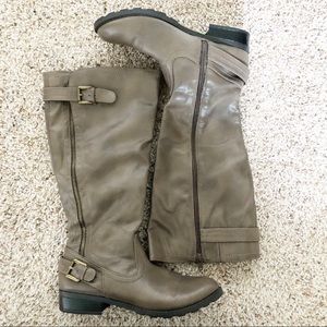 EUC boots