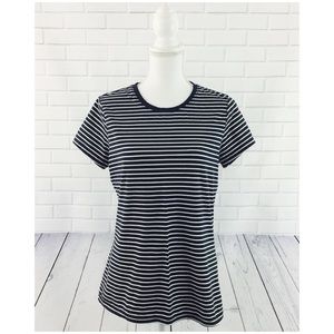 🔴Closet Closing! Everything 6 for $25!🔴