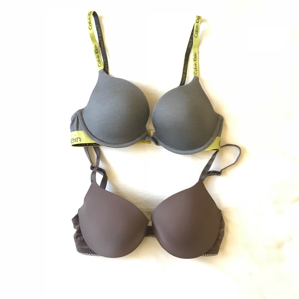 2 Calvin Klein bras 32c