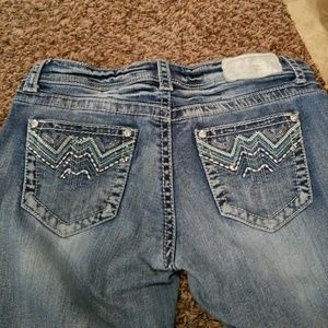 Juniors skinny jeans