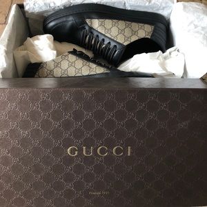 Gucci GG Supreme Shoes