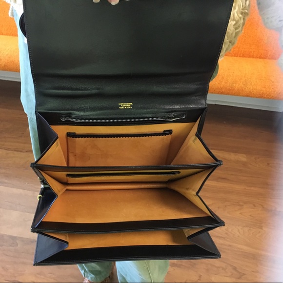 Vintage leather handbag - Picture 2 of 7