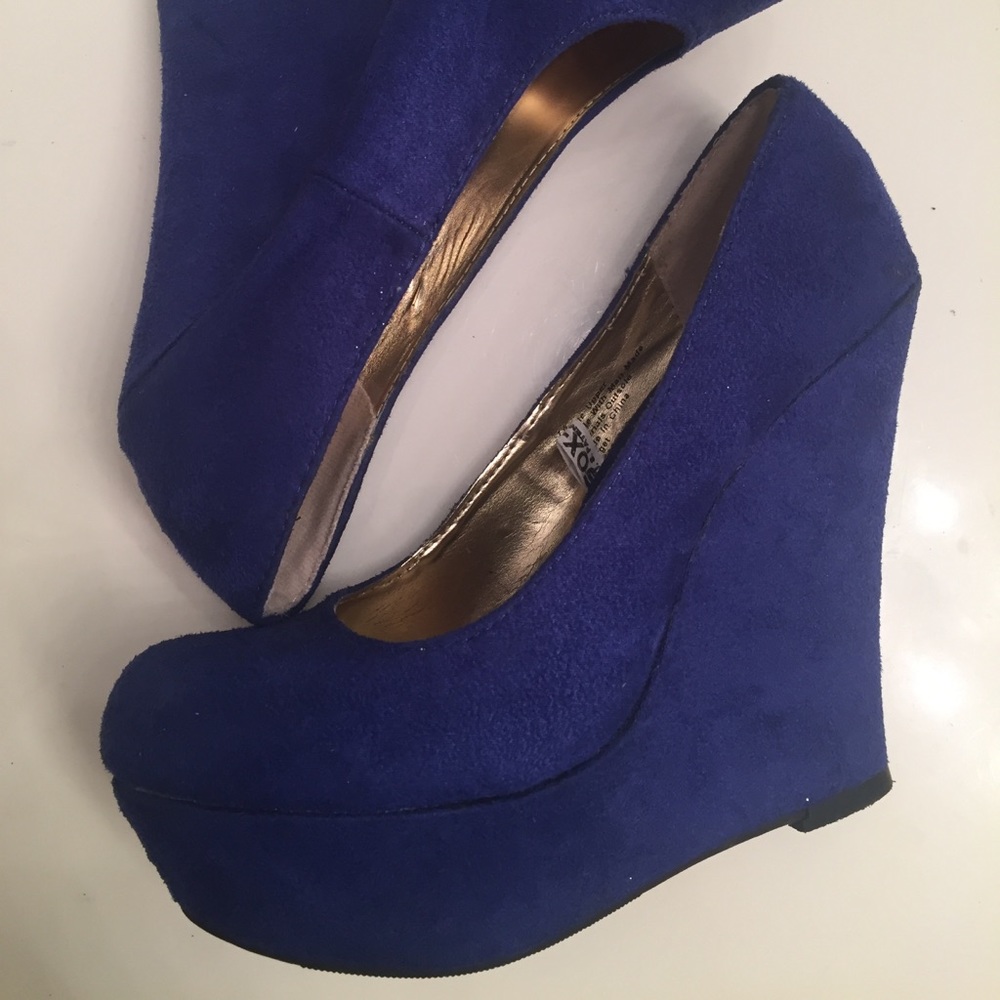 Blue suede wedges