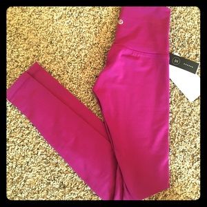 NWT Lululemon WU Legging