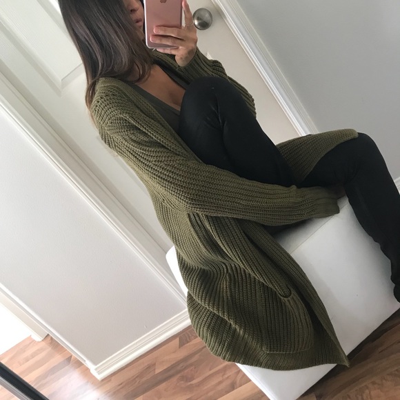 NOT AVAILABLEEE - Picture 2 of 7