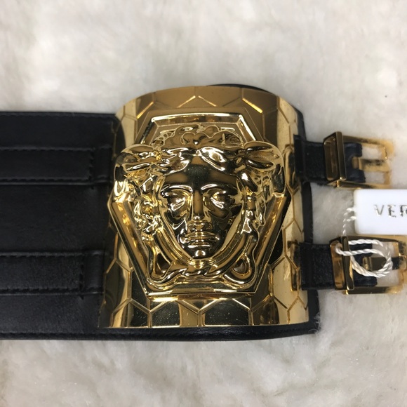 Rare Versace Medusa Palazzo Cuff Bracelet - Picture 2 of 6