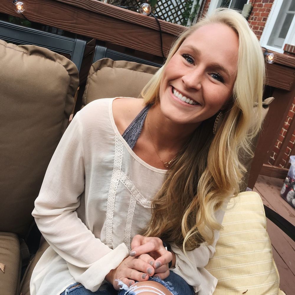 Meet your Posher, Lauren
