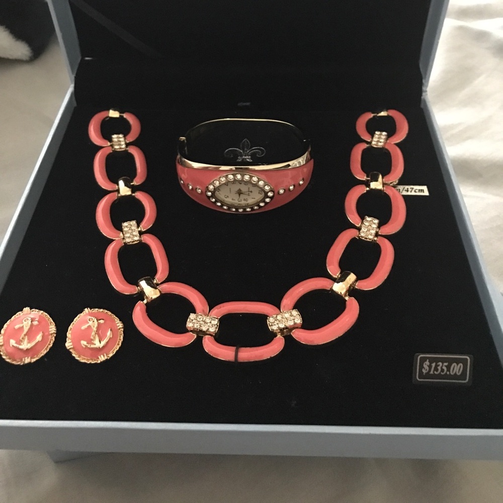 Bella Rose jewelry set