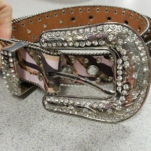 Blazin Roxx pink mossy oak belt