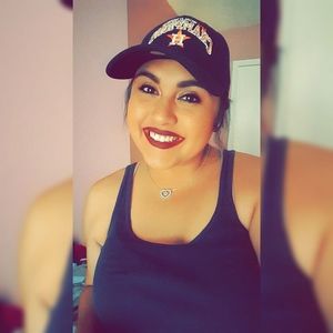 Meet your Posher, Angelina