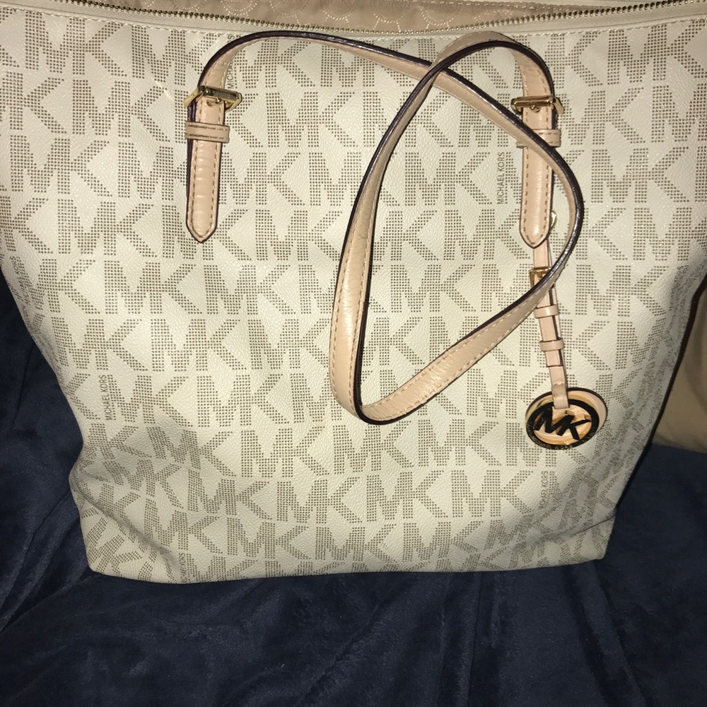Michael Kors White MK Shoulder Bag