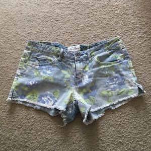 Aeropostale floral shorts